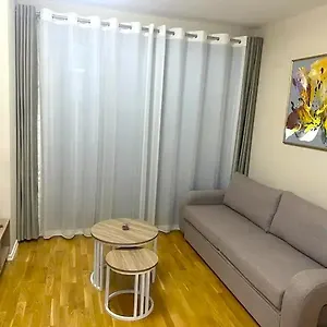 https://apt-sui.hotels-in-tirana.com